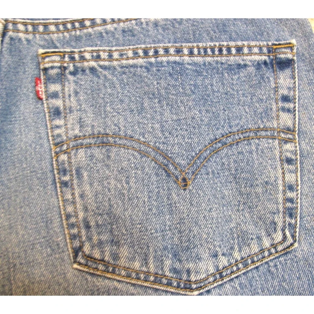 Vtg Levi's 505 Reg Fit Straight Leg Blue Denim Jeans Men's 36x32 Tag (38x32) USA